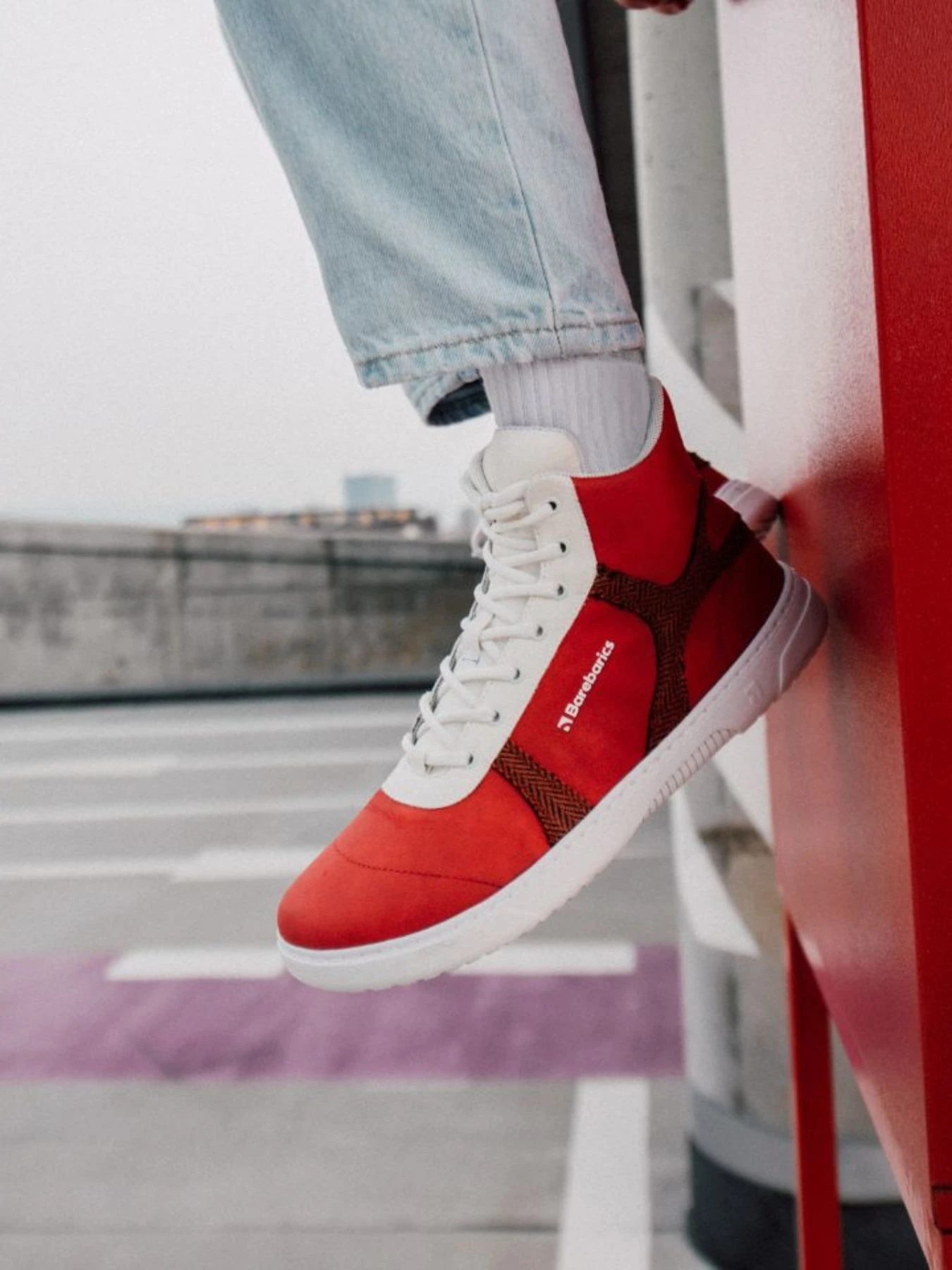 Босоногие кроссовки Barebarics Hifly - красный и белый, фото 4